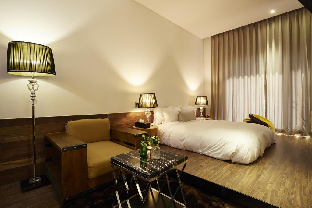 Chungbuk Inno City Namoo Hotel 阴城 客房 照片