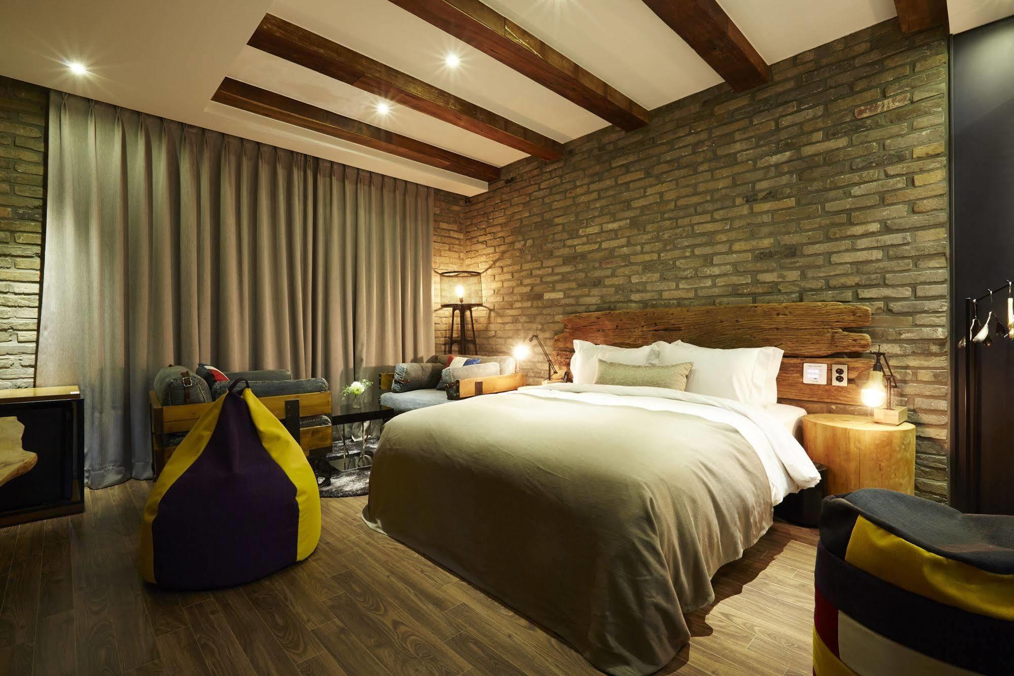 Chungbuk Inno City Namoo Hotel 阴城 外观 照片