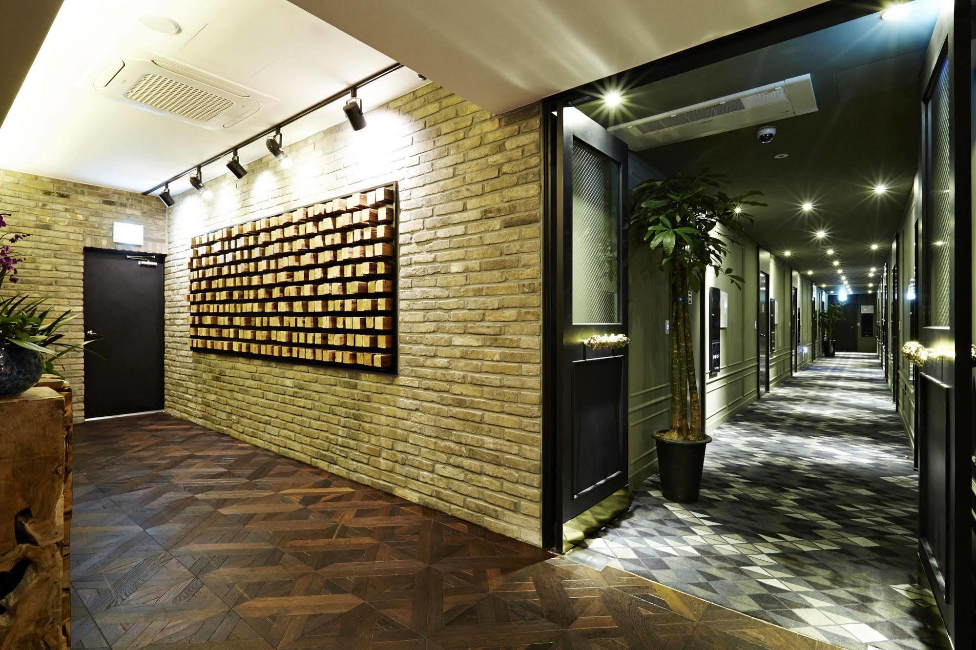 Chungbuk Inno City Namoo Hotel 阴城 外观 照片