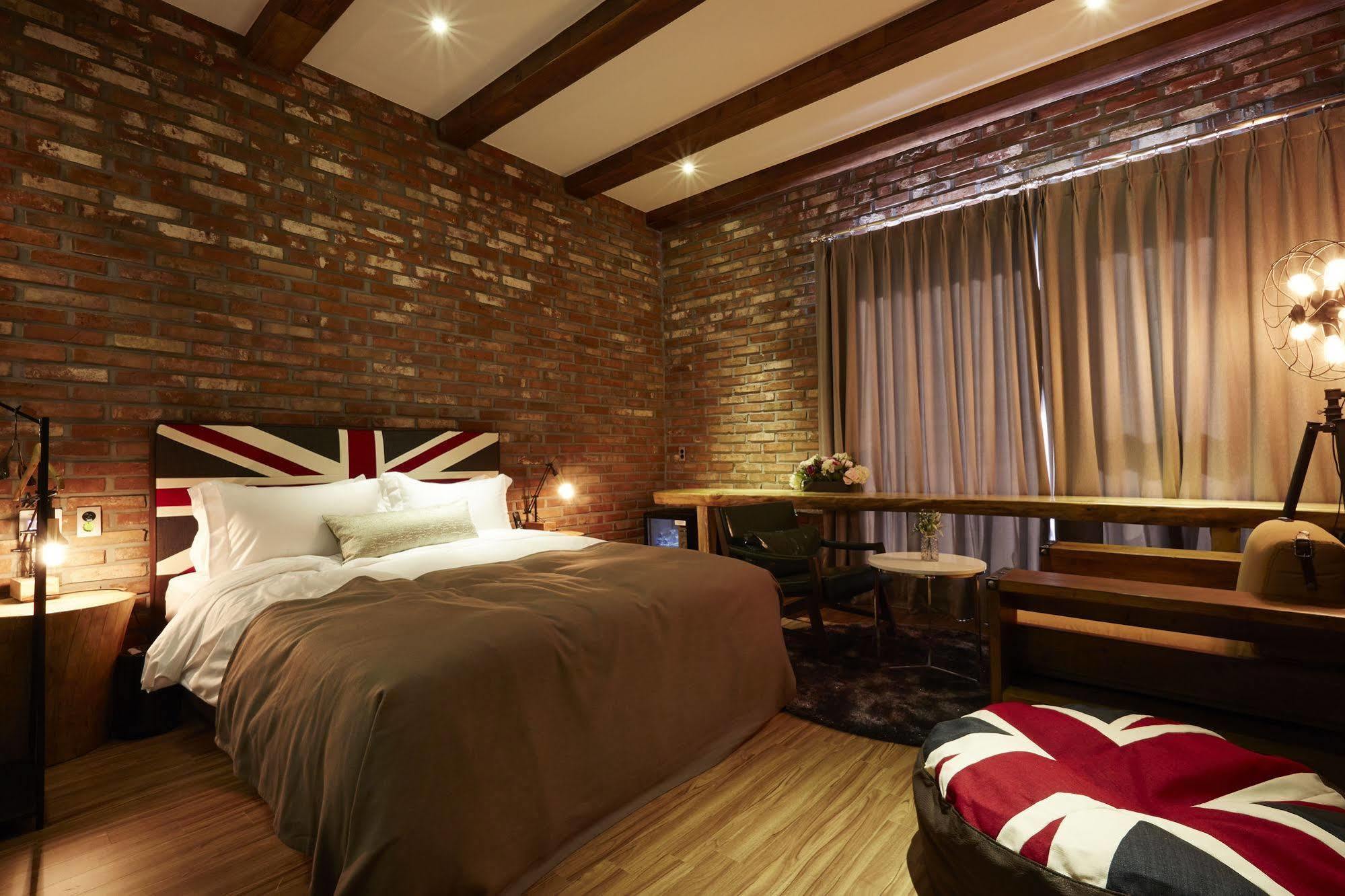 Chungbuk Inno City Namoo Hotel 阴城 外观 照片
