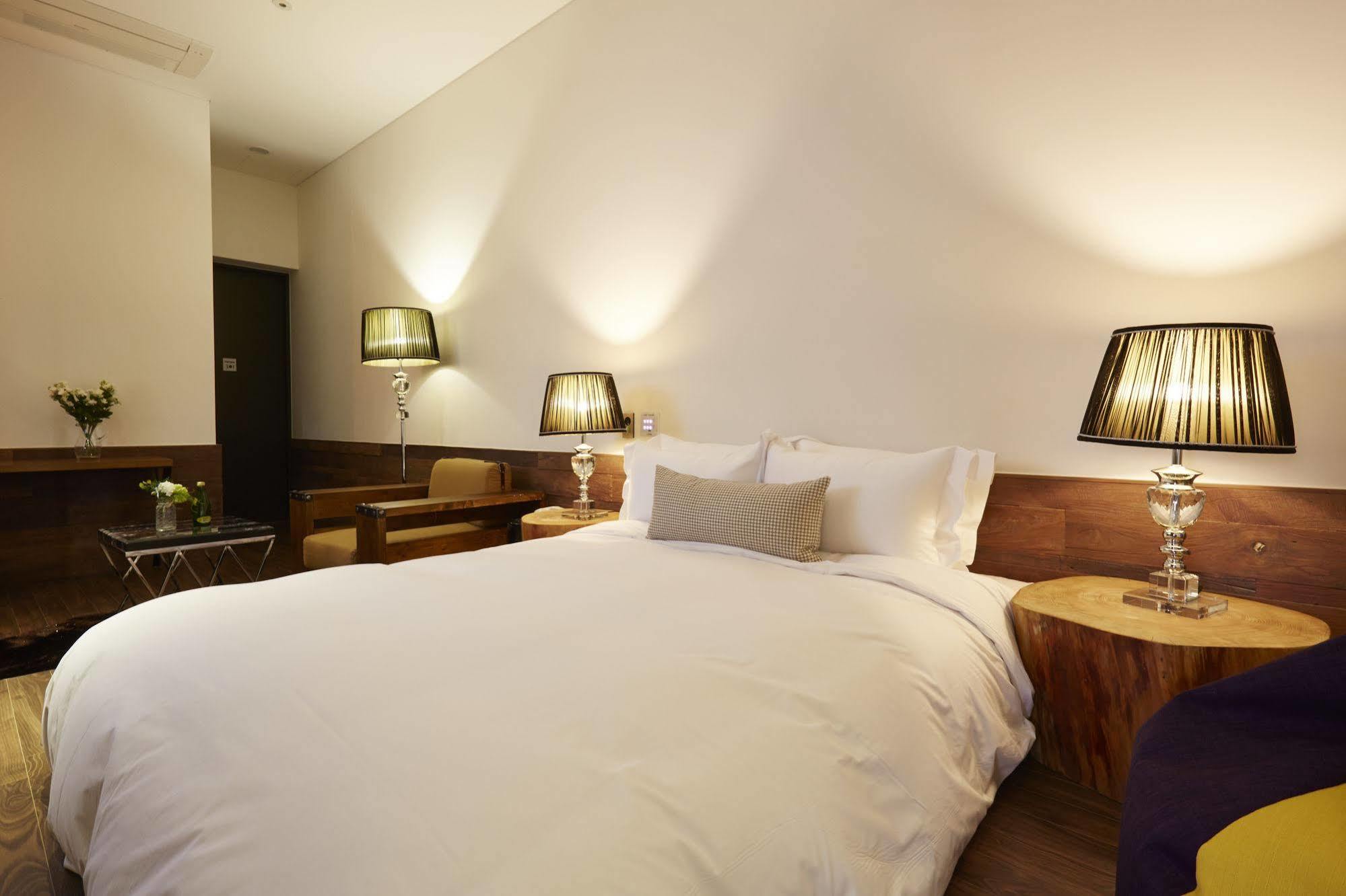 Chungbuk Inno City Namoo Hotel 阴城 外观 照片
